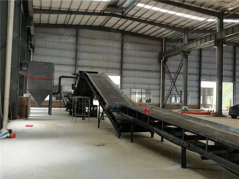 Xiongbang Die Casting (Nantong) Co., Ltd. – Model 2000 Metal Crusher & Apron Conveyor Case Study - on-site application photo