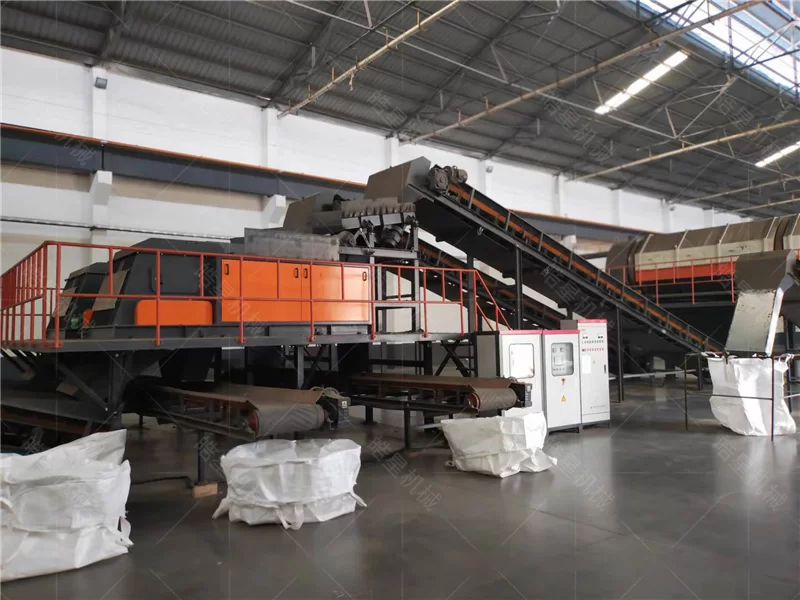Henan Zhengyuan New Material Technology Co., Ltd. HXPS1600 Aluminum Scrap Crusher HXSS1200 Double Shaft Shredder & 1000 Eddy Current Separator Case Study - on-site application photo