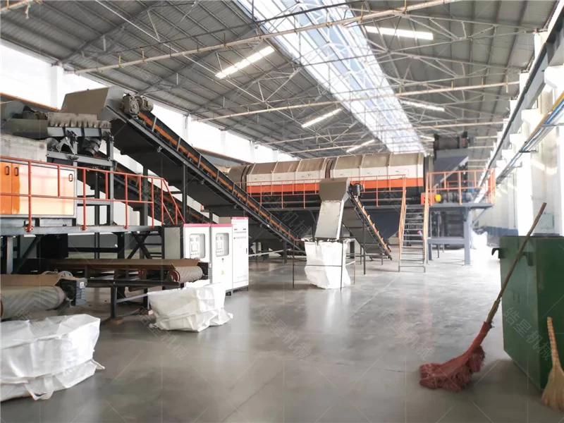 Henan Zhengyuan New Material Technology Co., Ltd. HXPS1600 Aluminum Scrap Crusher HXSS1200 Double Shaft Shredder & 1000 Eddy Current Separator Case Study - on-site application photo