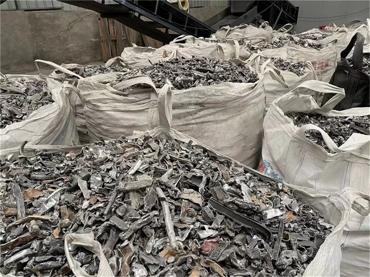 Effect display after material crushing