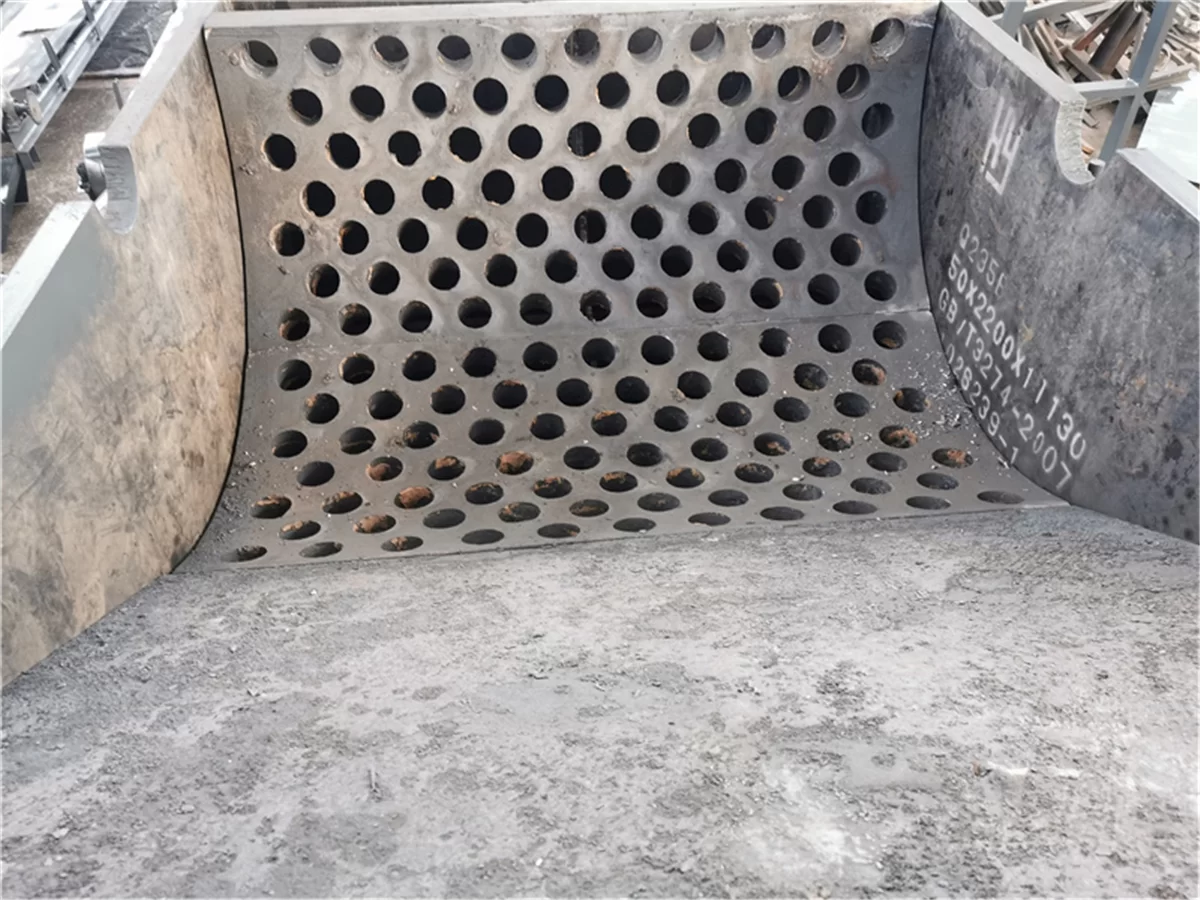 Scrap Steel Crusher Liner and Crushing Chamber Structure Photos