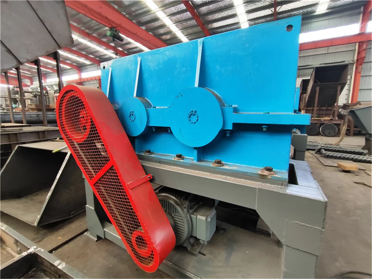 Double Shaft Metal Shredder Semi-Finished Machine Factory Workshop