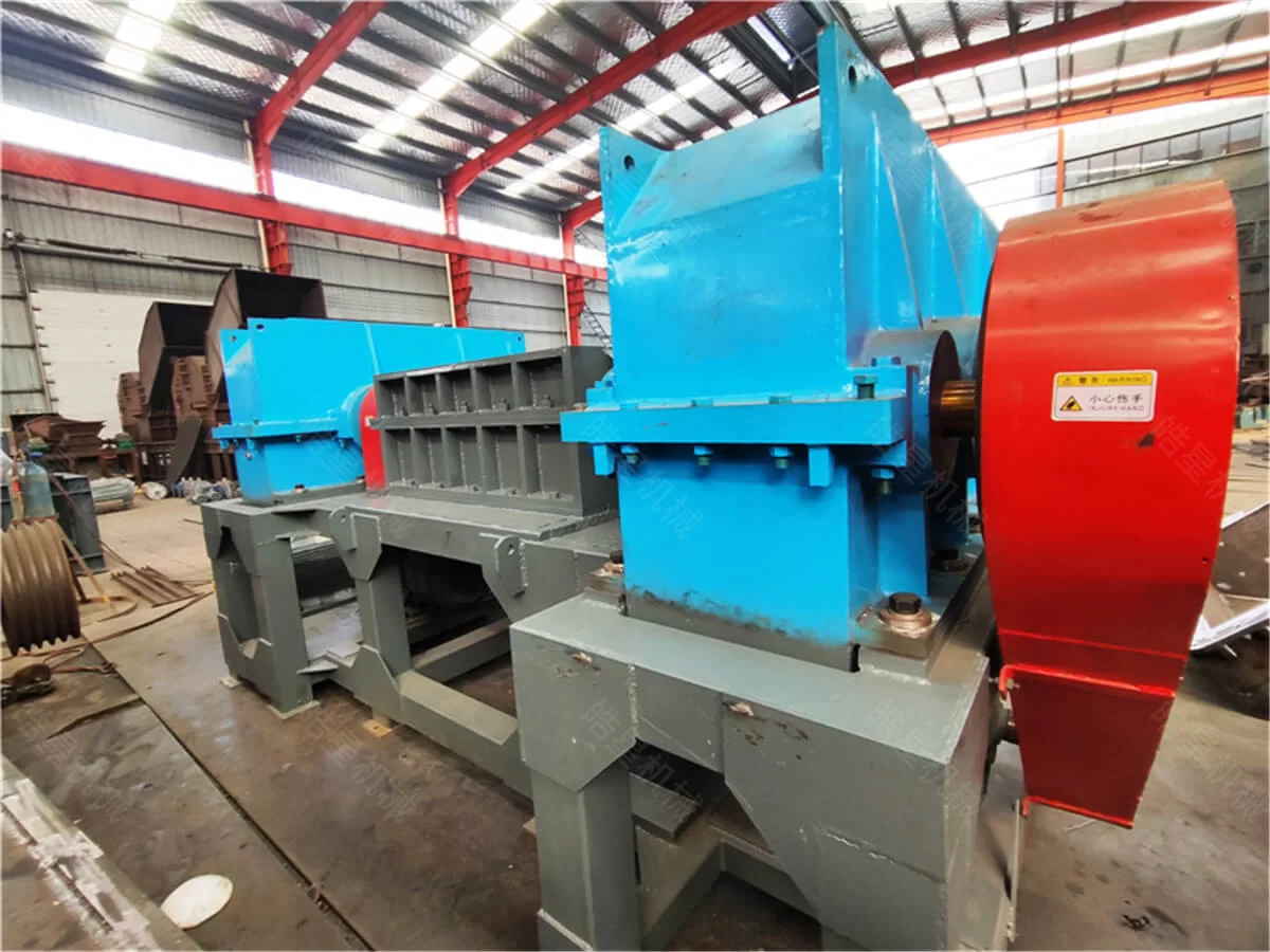 HX-1200 Twin Shaft Shredder Factory Workshop Photos