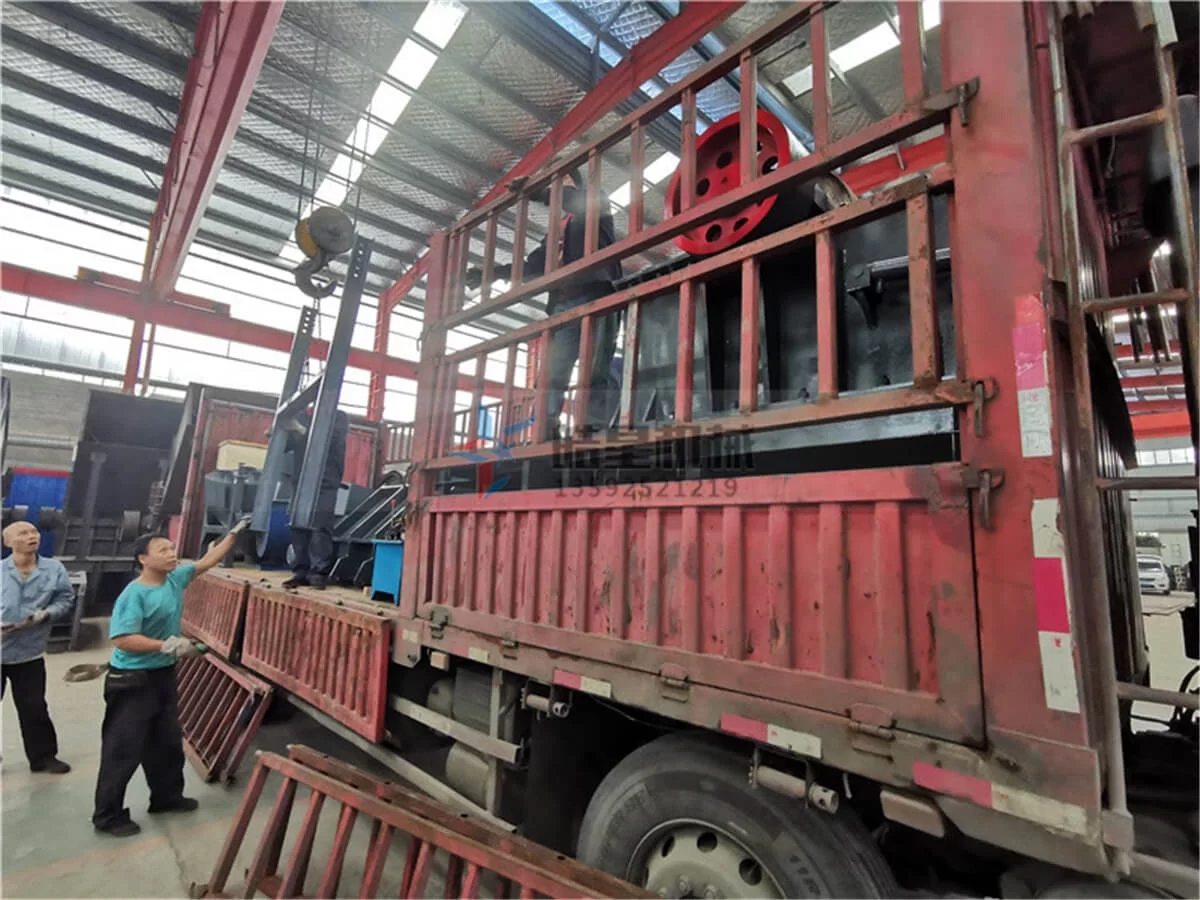 1200 Scrap Steel Crusher and Metal Drum Crusher Shipped to Quanzhou, Fujian
