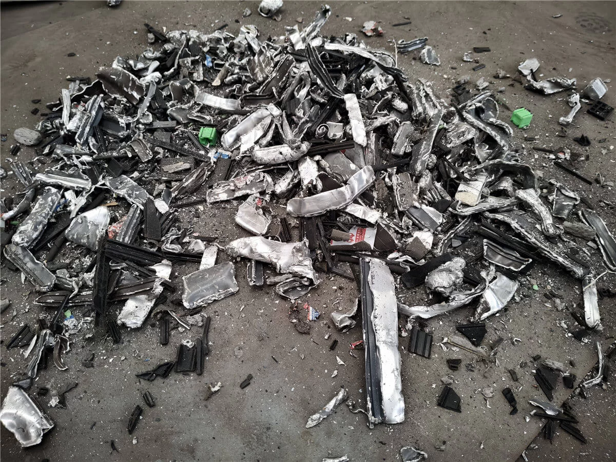 Thermal Break Aluminum Scrap Crushing Effect and Material Output