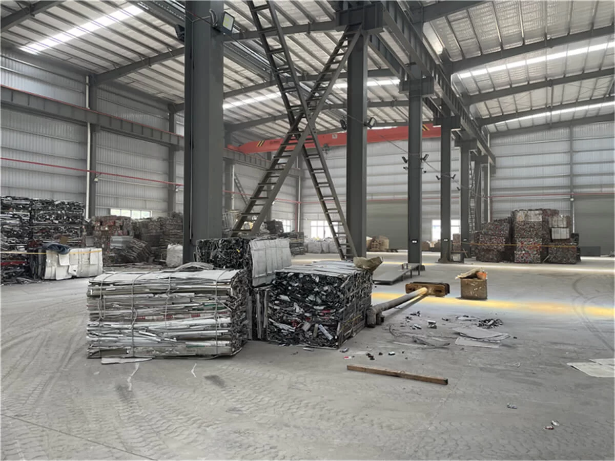 Baled Scrap Shredding Line