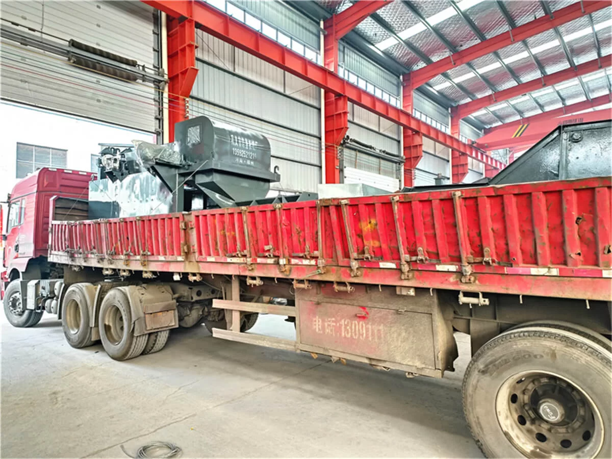 Baled Scrap Shredder Loaded for Delivery with Feeding and Discharge Conveyors