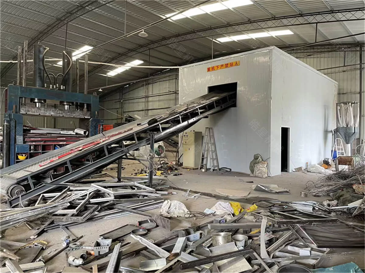 Aluminum Door and Window Profile Crushing Plant with Controlled Feeding